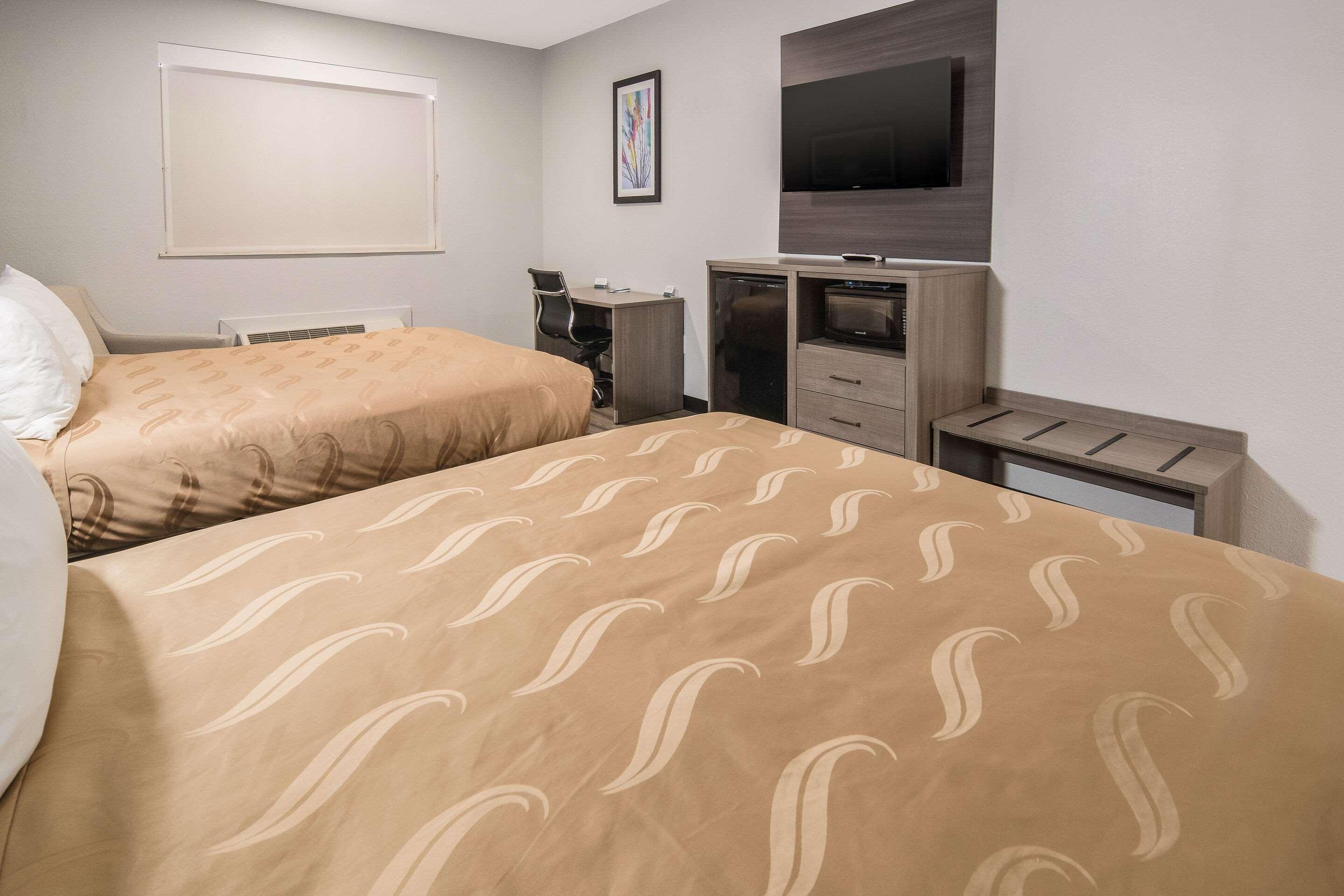 Quality Inn & Suites Fort Worth Esterno foto