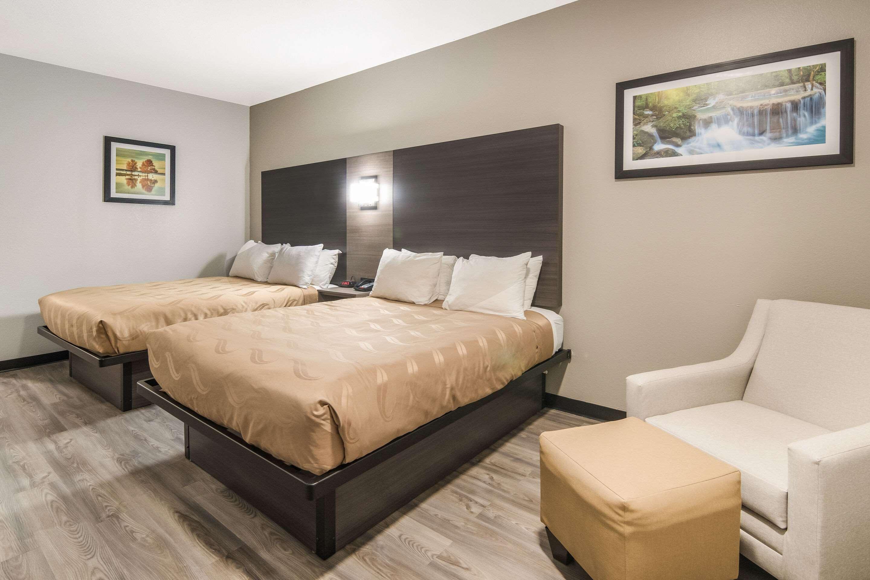 Quality Inn & Suites Fort Worth Esterno foto
